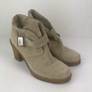 UGG Australia Brienne Suede Heeled Ankle Boots | Sz 9 | Tan Buckle Bootie